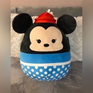 NWT Minnie Mouse 16” squishmallow
